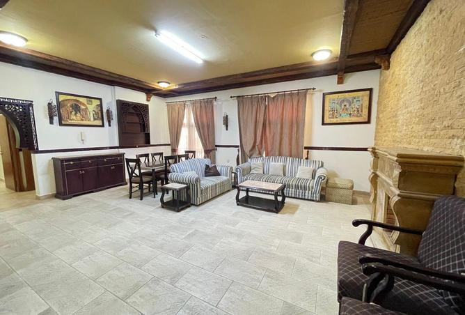 1018242 - Property Image 2