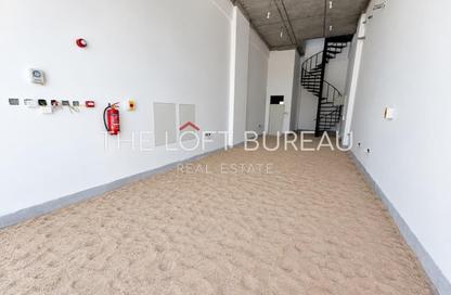 Retail - Studio - 1 for rent in Souk Al gharaffa - Al Gharrafa - Doha