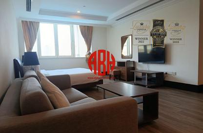 Apartment - 1 Bedroom - 1 Bathroom for rent in Viva West - Viva Bahriyah - The Pearl Island - Doha