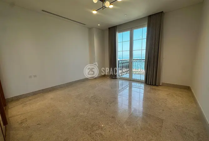 62582980 - Property Image 3