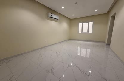 Apartment - 2 - 3 for rent in Al Kheesa - Al Kheesa - Umm Salal Mohammed
