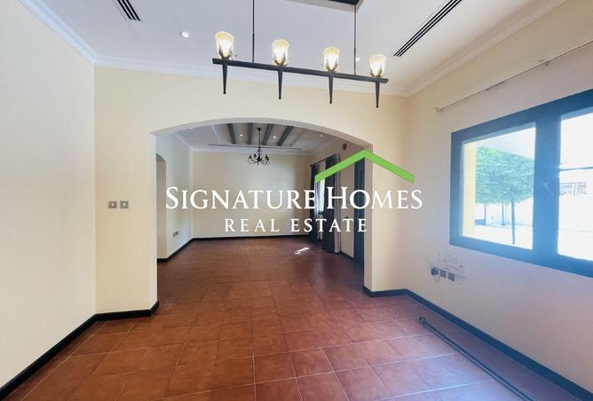 1004909 - Property Image 3