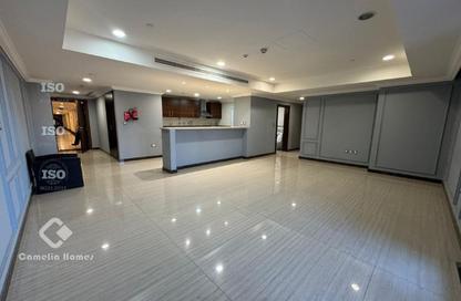 Apartment - 2 Bedrooms - 3 Bathrooms for rent in Porto Arabia - The Pearl Island - Doha