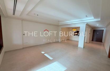 Apartment - 1 Bedroom - 2 Bathrooms for rent in West Porto Drive - Porto Arabia - The Pearl Island - Doha