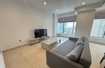 Apartment - 1 Bedroom - 2 Bathrooms for rent in Saraya Corniche Hotel - Corniche Road - Doha