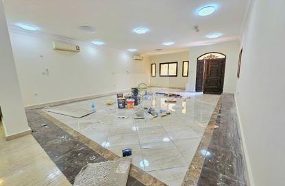 Apartment - 6 Bedrooms - 6 Bathrooms for rent in Ain Khaled Villas - Ain Khaled - Doha Apartment - 6 Bedrooms - 6 Bathrooms for rent in Ain Khaled Villas - Ain Khaled - Doha
