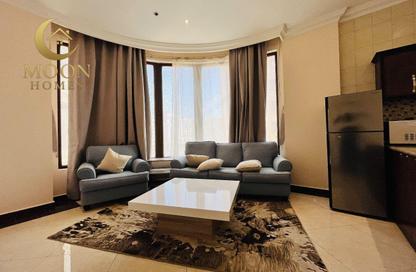 Apartment - 1 - 2 for rent in Umm Ghwailina Comm - Umm Ghuwalina - Umm Ghuwailina - Doha