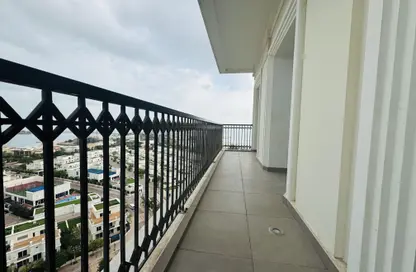 Apartment - 2 Bedrooms - 4 Bathrooms for sale in Viva West - Viva Bahriyah - The Pearl Island - Doha