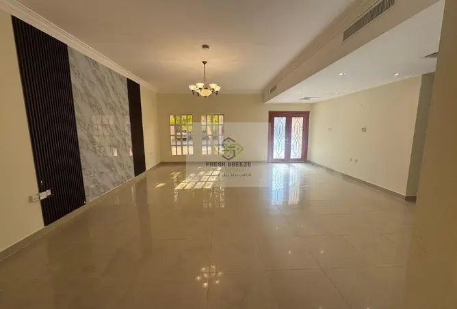 62971125 - Property Image 2