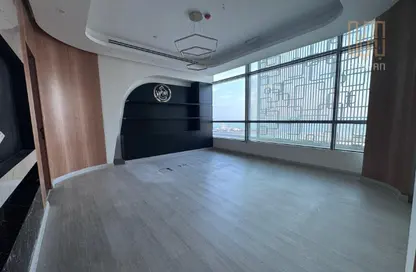Office Space - 6 Bedrooms - 2 Bathrooms for rent in Lusail Marina Heights - Marina District - Lusail