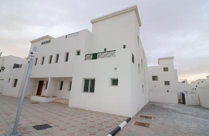 Villa - 4 Bedrooms - 4 Bathrooms for rent in Al Ebb - Al Kheesa - Umm Salal Mohammed