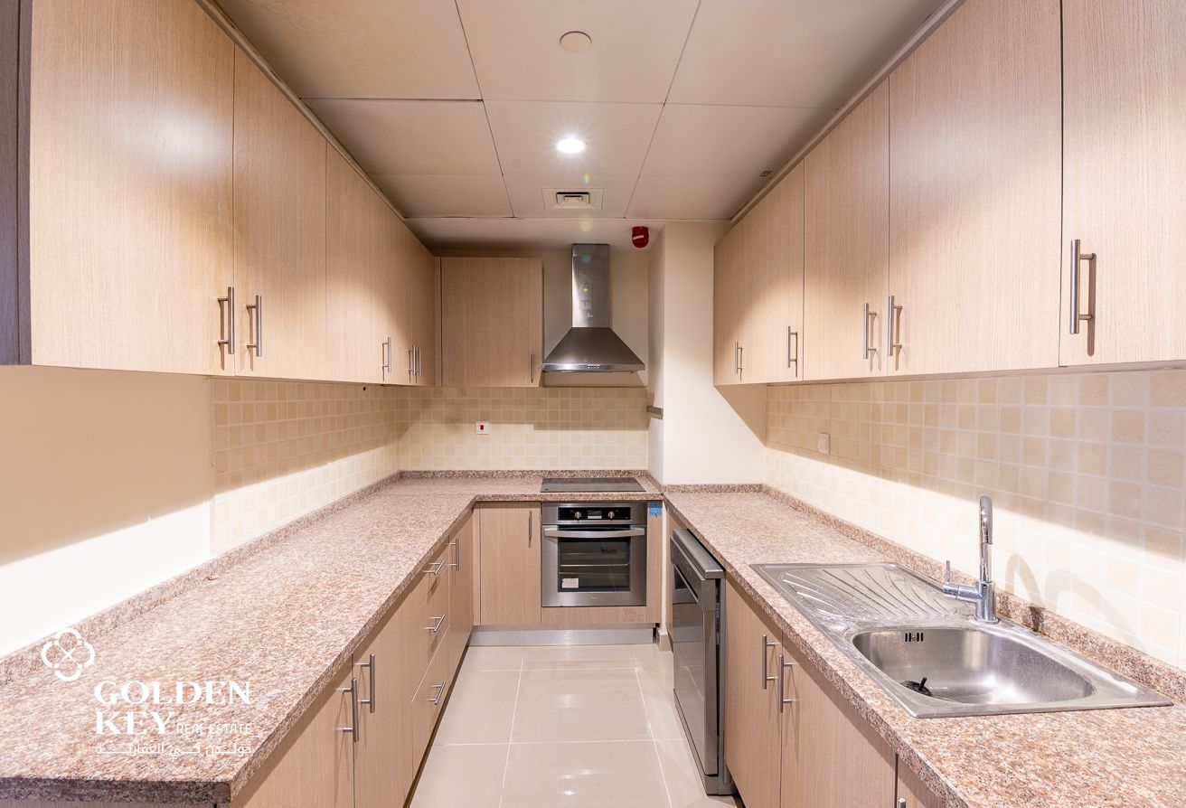 1 MONTH FREE! 1BHK plus Office | Porto Arabia