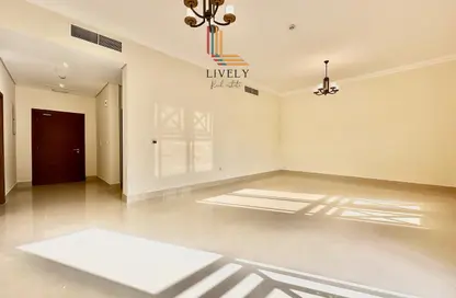 شقة - 3 غرف نوم - 3 حمامات للايجار في دي 22 - فوكس هيلز - الوسيل