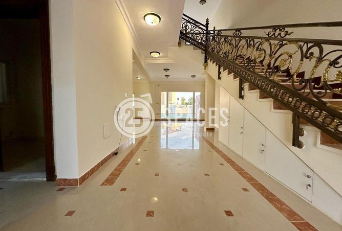 60167345 - Property Image 2