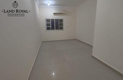 Villa - 2 Bedrooms - 1 Bathroom for rent in Muaither South - Muaither Area - Doha