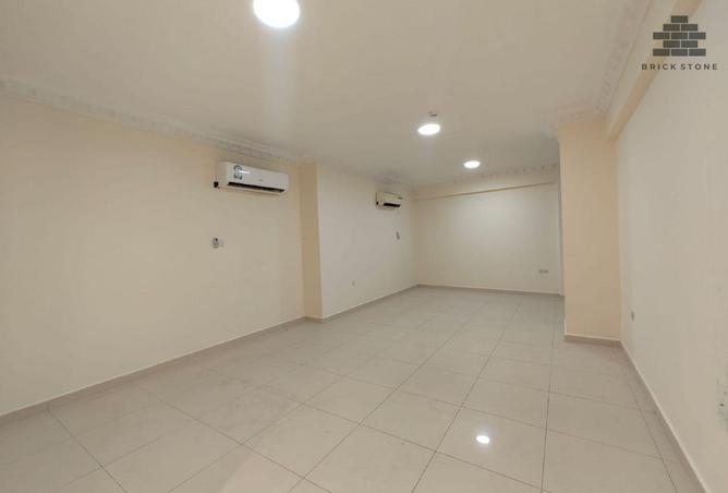 52908649 - Property Main Image