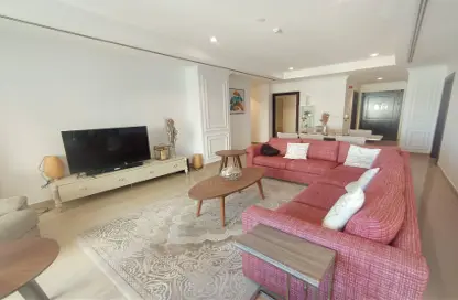 Apartment - 1 Bedroom - 2 Bathrooms for rent in West Porto Drive - Porto Arabia - The Pearl Island - Doha