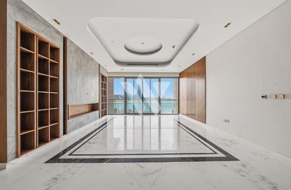 Apartment - 6 Bedrooms - 7+ Bathrooms for sale in Crystal Residence - Gewan Island - The Pearl Island - Doha Apartment - 6 Bedrooms - 7+ Bathrooms for sale in Crystal Residence - Gewan Island - The Pearl Island - Doha