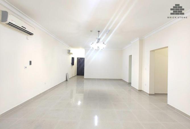 55876692 - Property Image 2