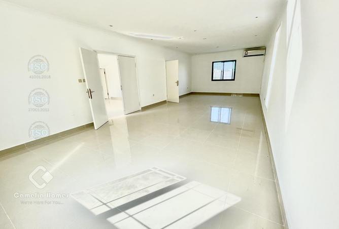 57835327 - Property Image 3