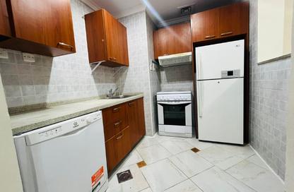 Apartment - 1 Bedroom - 2 Bathrooms for rent in Al Sadd Road - Al Sadd - Doha