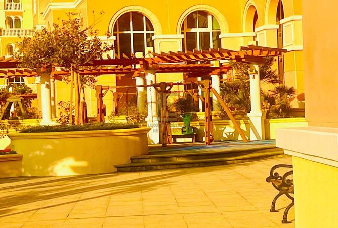 1002704 - Property Image 3