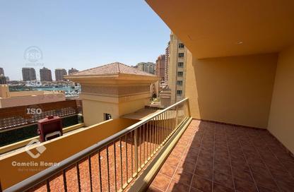 Apartment - 2 Bedrooms - 3 Bathrooms for rent in West Porto Drive - Porto Arabia - The Pearl Island - Doha