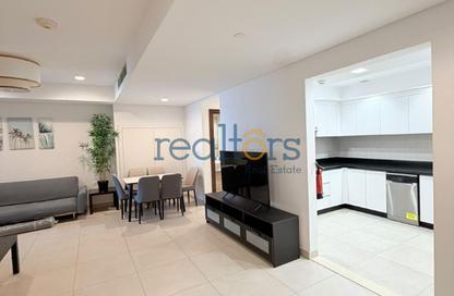 Apartment - 1 - 2 for rent in Viva West - Viva Bahriyah - The Pearl Island - Doha