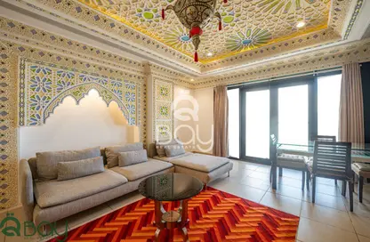 Apartment - 1 Bedroom - 2 Bathrooms for rent in West Porto Drive - Porto Arabia - The Pearl Island - Doha