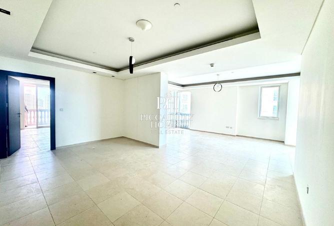 53333342 - Property Image 3