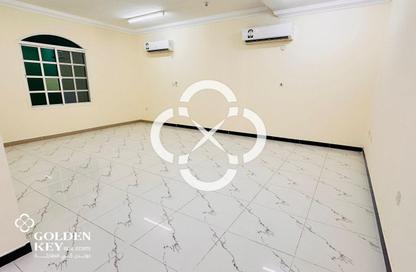 Villa - 5 Bedrooms - 5 Bathrooms for rent in Ain Khaled Villas - Ain Khaled - Doha