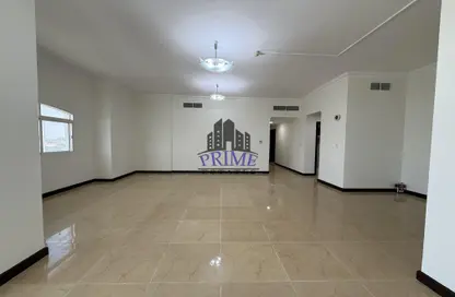 Apartment - 2 Bedrooms - 2 Bathrooms for rent in Al Sadd Road - Al Sadd - Doha