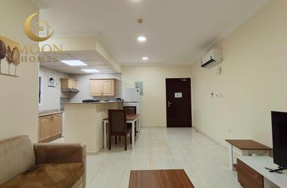 Apartment - 1 - 1 for rent in Umm Ghuwailina 4 - Umm Ghuwailina - Doha