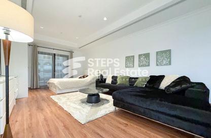Apartment - Studio - 1 for rent in East Porto Drive - Porto Arabia - The Pearl Island - Doha Apartment - Studio - 1 for rent in East Porto Drive - Porto Arabia - The Pearl Island - Doha