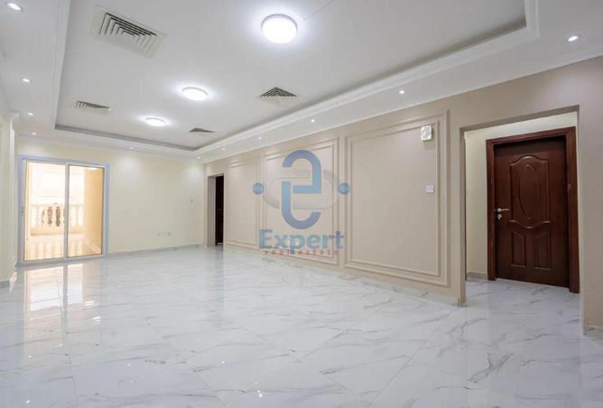 60168995 - Property Image 2