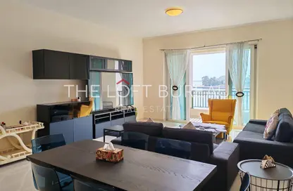 شقة - 2 غرف نوم - 2 حمامات للايجار في فيفا غرب - فيفا بحرية - جزيرة اللؤلؤة - الدوحة