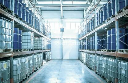 Warehouse - Studio - 1 for rent in Industrial Area 4 - Industrial Area - Industrial Area - Doha
