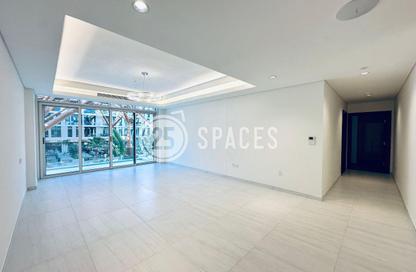 Apartment - 2 - 4 for rent in Crystal Residence - Gewan Island - The Pearl Island - Doha
