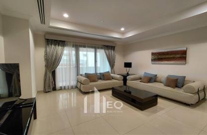 Apartment - 1 Bedroom - 2 Bathrooms for rent in East Porto Drive - Porto Arabia - The Pearl Island - Doha