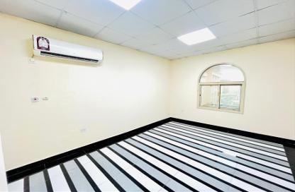 Apartment - 2 Bedrooms - 3 Bathrooms for rent in Najma Street - Najma - Doha