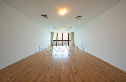 Apartment - 2 Bedrooms - 3 Bathrooms for rent in Zig Zag Tower B - Zig Zag Towers - West Bay - Doha