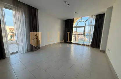 Duplex - 3 Bedrooms - 5 Bathrooms for rent in Viva West - Viva Bahriyah - The Pearl Island - Doha