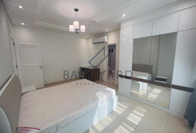 983872 - Property Main Image