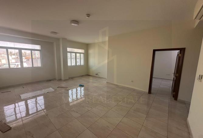 54150968 - Property Image 2