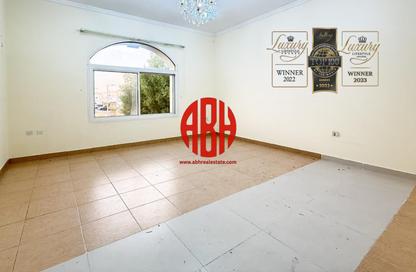 مجمع سكني - 4 غرف نوم - 4 حمامات للايجار في شارع الدانة - مريخ - المريخ - الدوحة مجمع سكني - 4 غرف نوم - 4 حمامات للايجار في شارع الدانة - مريخ - المريخ - الدوحة