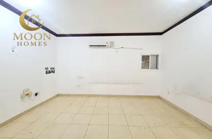 Apartment - 2 Bedrooms - 2 Bathrooms for rent in Al Muntazah Street - Al Muntazah - Doha