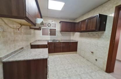 Apartment - 3 Bedrooms - 2 Bathrooms for rent in Royal Plaza - Al Sadd - Doha Apartment - 3 Bedrooms - 2 Bathrooms for rent in Royal Plaza - Al Sadd - Doha