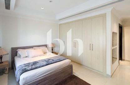 Apartment - 1 Bedroom - 2 Bathrooms for rent in West Porto Drive - Porto Arabia - The Pearl Island - Doha