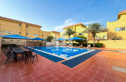 فيلا - 3 غرف نوم - 4 حمامات للايجار في شارع الوعب - الوعب - الدوحة