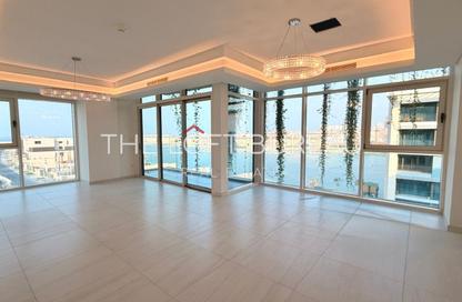Apartment - 2 Bedrooms - 3 Bathrooms for sale in Crystal Residence - Gewan Island - The Pearl Island - Doha